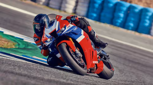 Cbr1000rr R Fireblade Design Posicao De Pilotagem