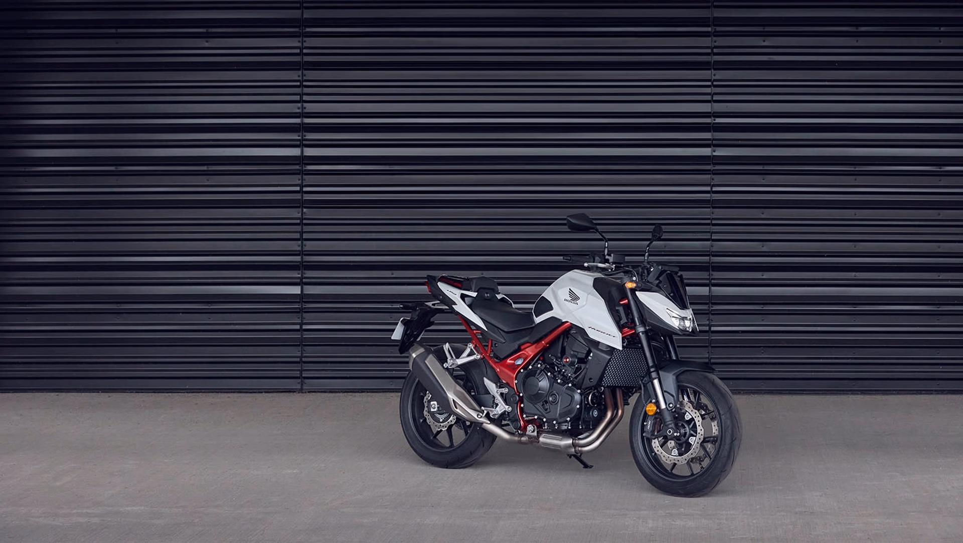 Moto Hornet 750 Galeria de Fotos - 15 de 20